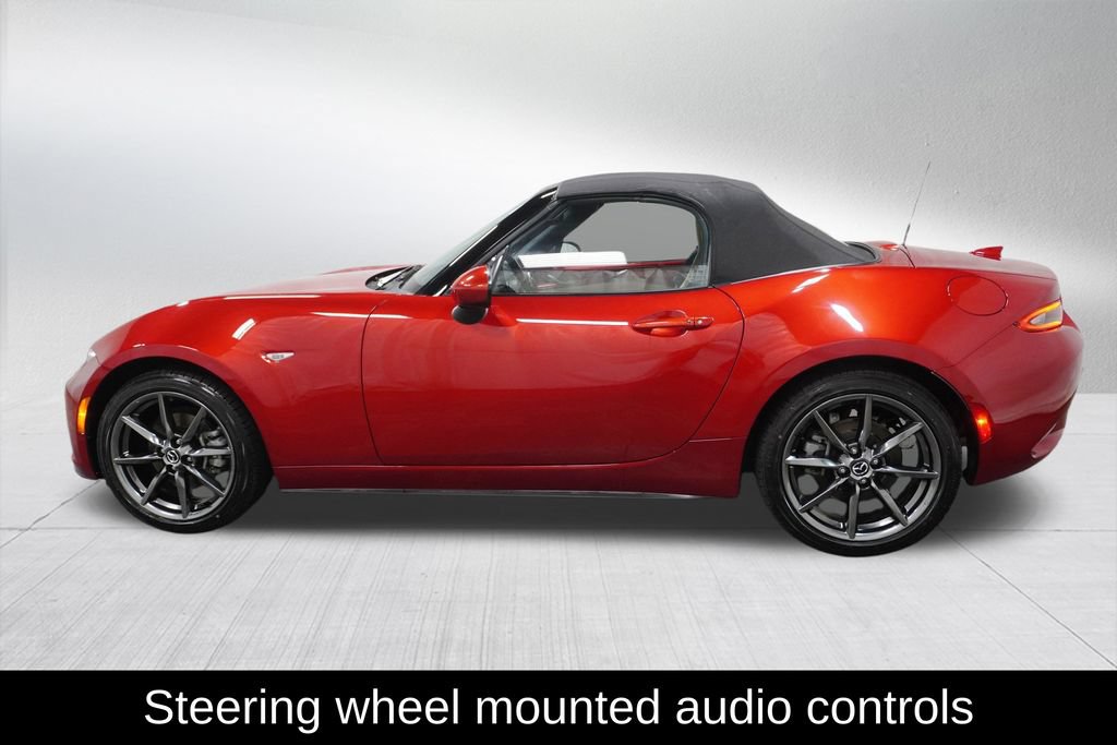 Used 2016 MAZDA MX-5 Miata Grand Touring RWD image 7