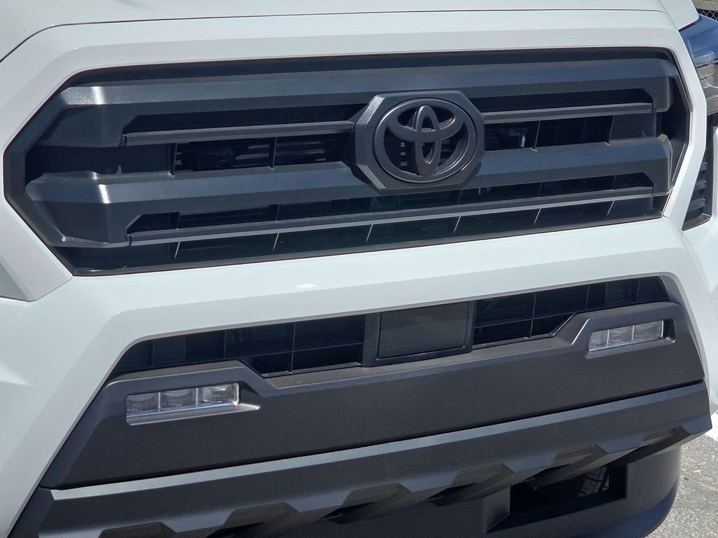 New 2026 Toyota Tacoma SR5 AWD/4WD image 7