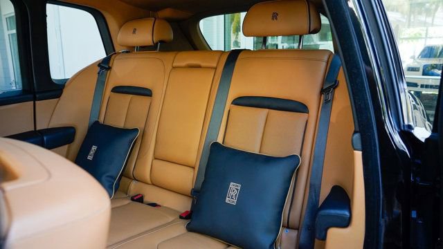 Used 2019 Rolls-Royce Cullinan image 71
