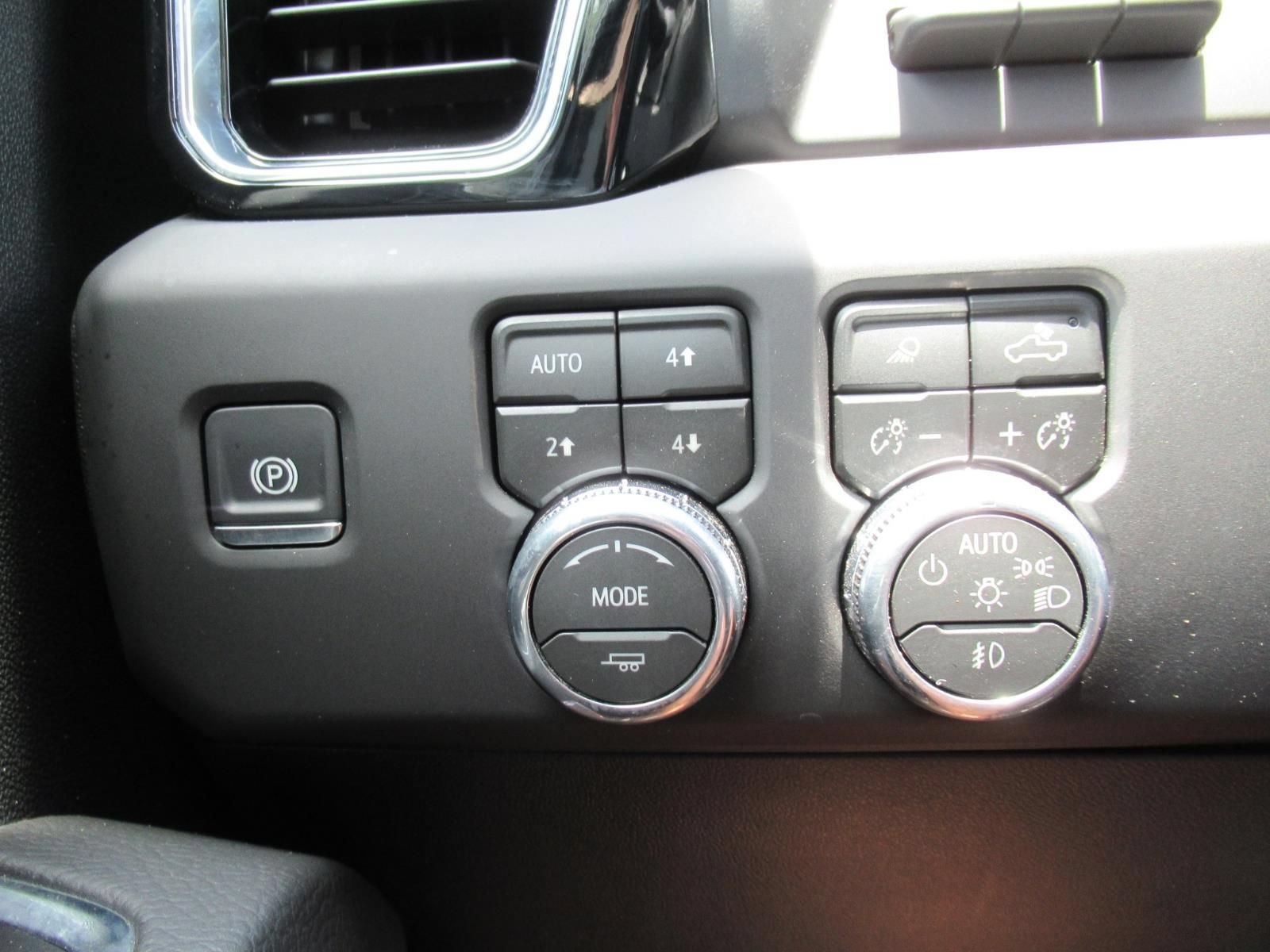 Used 2026 GMC Sierra 1500 Denali AWD/4WD image 22