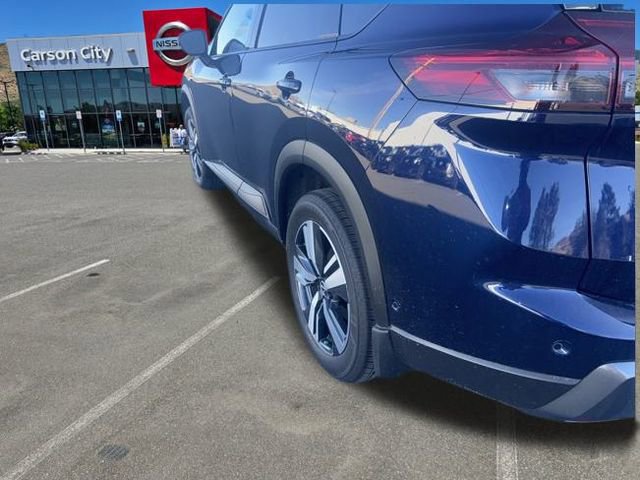 Used 2025 Nissan Rogue SL w/ SL Premium Package image 3