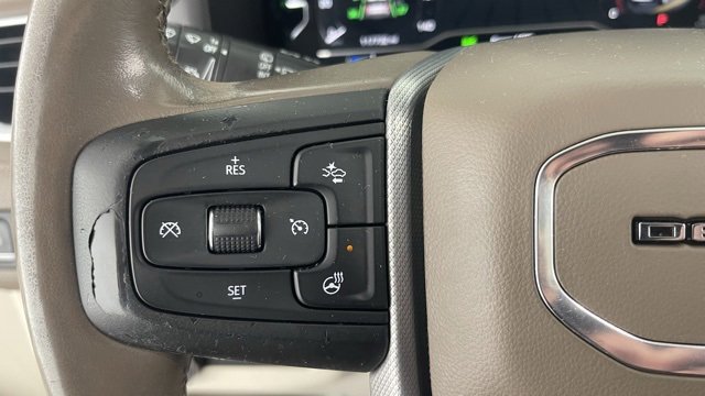 Used 2023 GMC Yukon XL Denali image 39