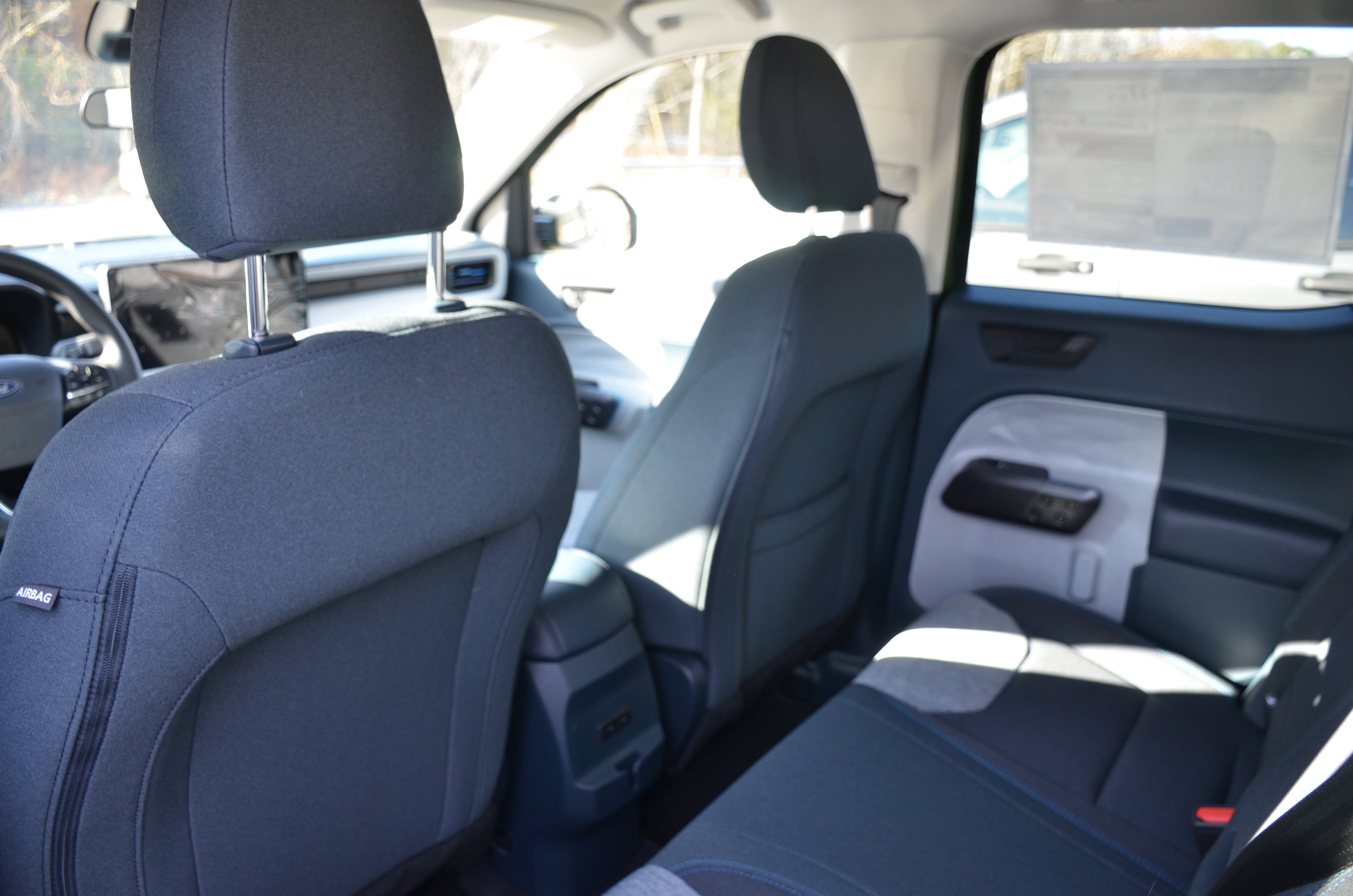 New 2025 Ford Maverick XLT w/ Equipment Group 301A image 17