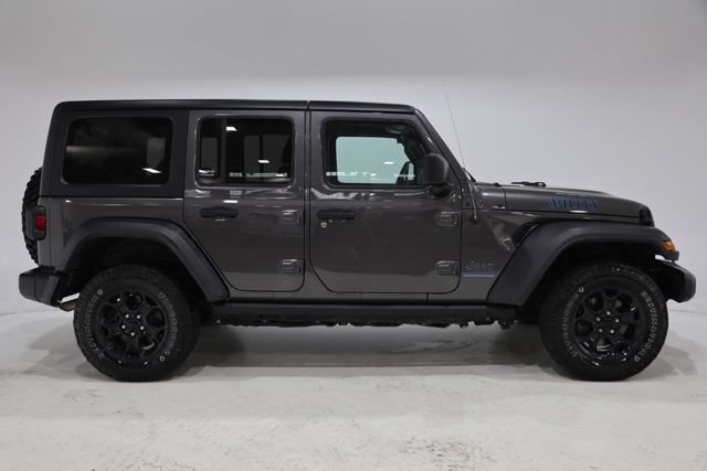 Used 2023 Jeep Wrangler Unlimited w/ Cold Weather Group AWD/4WD image 9
