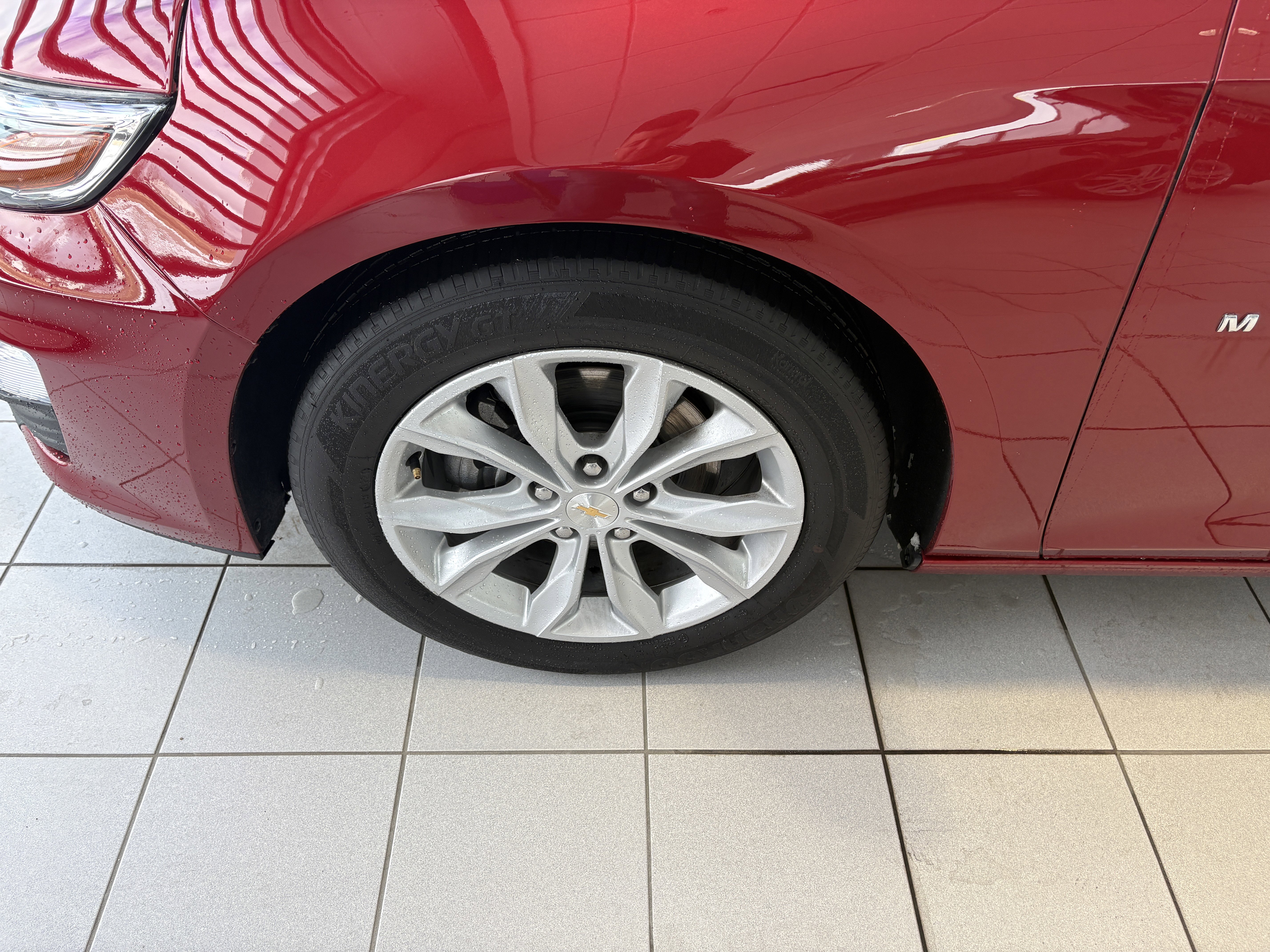 Used 2025 Chevrolet Malibu LT image 8