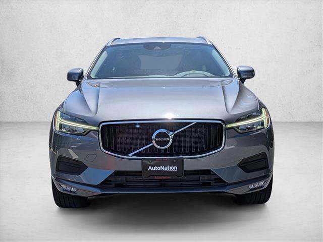 Used 2021 Volvo XC60 T5 Momentum w/ Premium Package AWD/4WD image 2