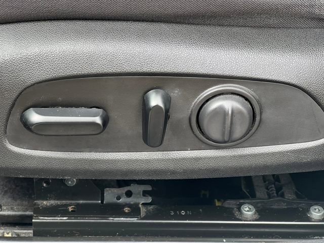 Used 2020 Chevrolet Malibu LT FWD image 10