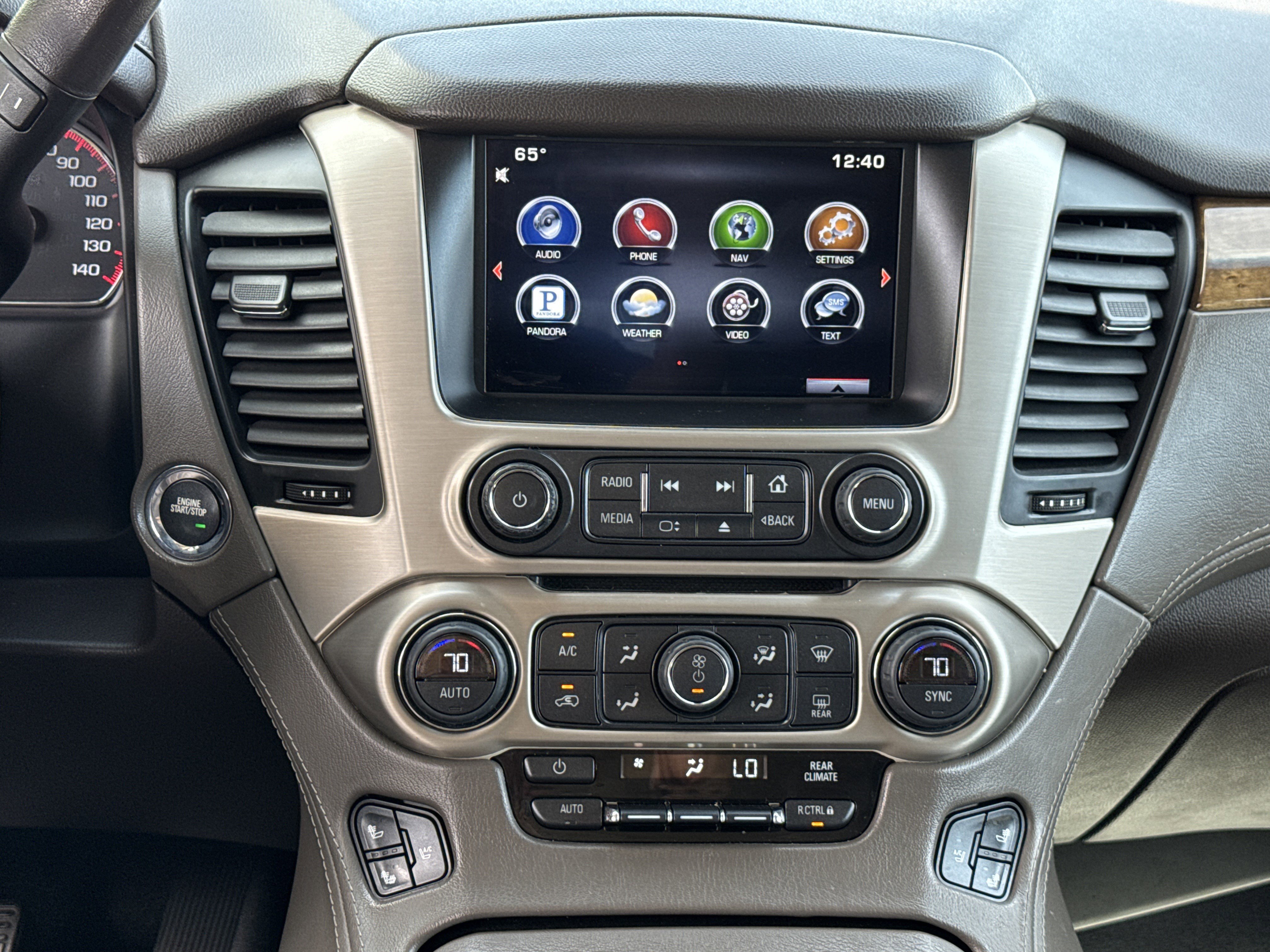 Used 2015 GMC Yukon Denali w/ Open Road Package image 16