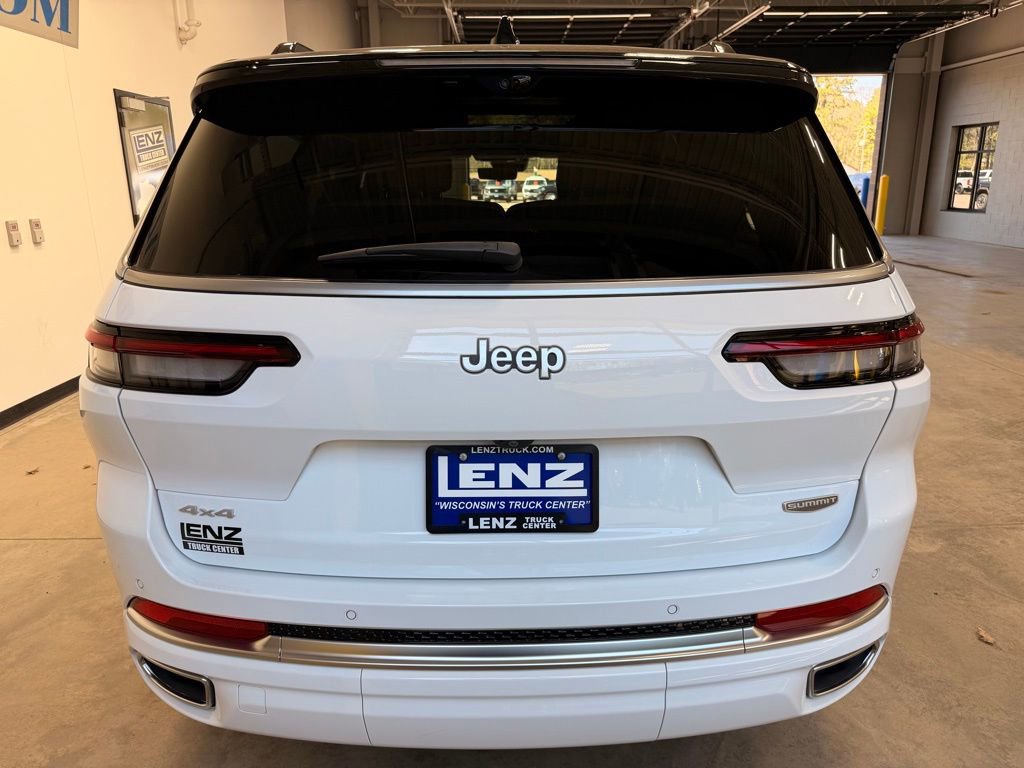 Used 2024 Jeep Grand Cherokee L Summit AWD/4WD image 6