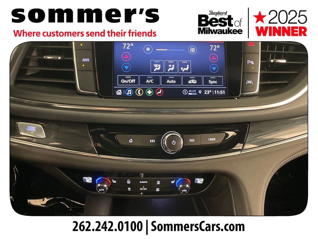 Used 2023 Buick Enclave Essence image 16