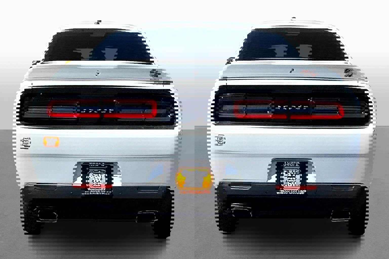 Used 2015 Dodge Challenger R/T w/ Quick Order Package 22B R/T image 4