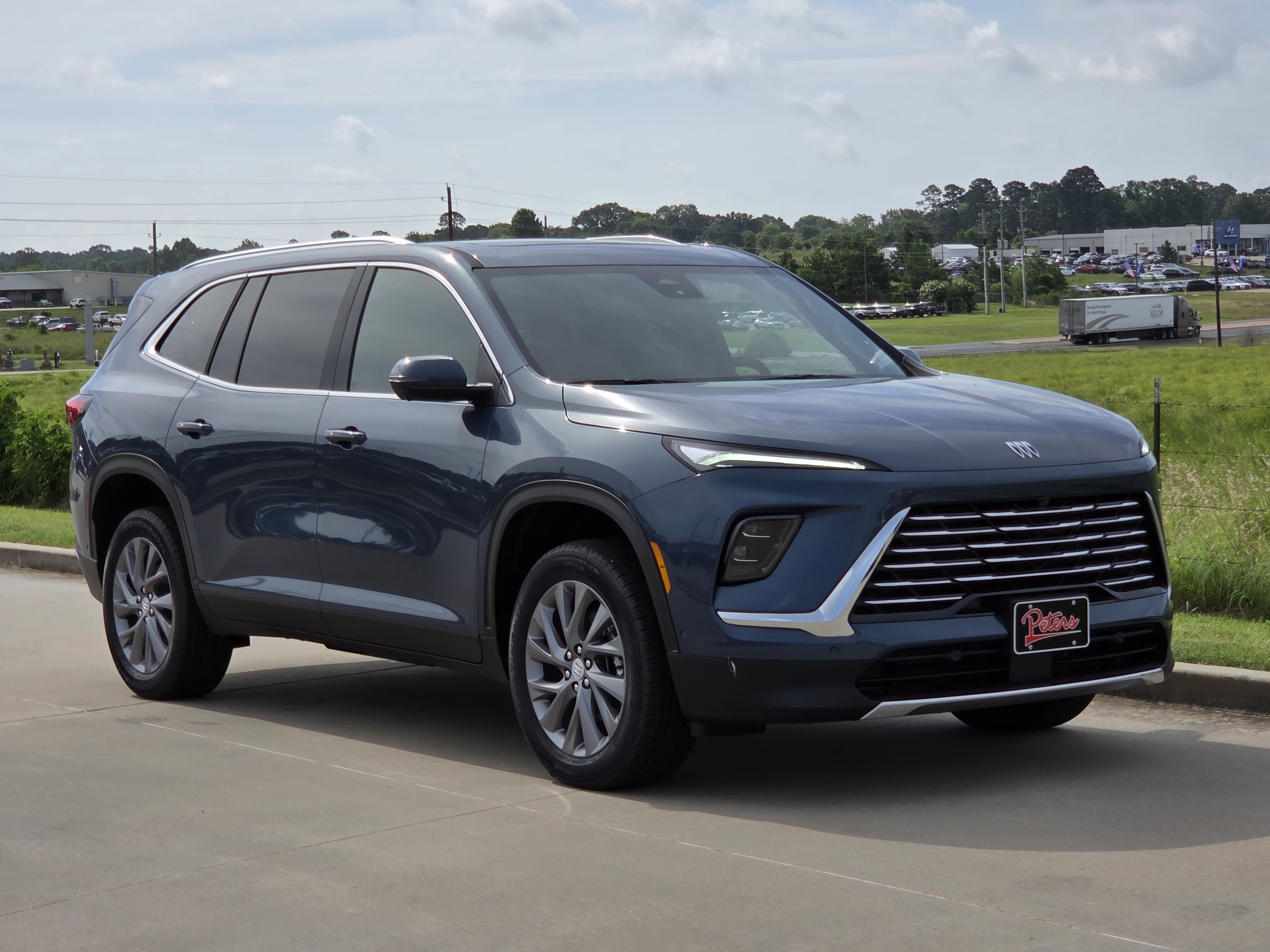 New 2026 Buick Enclave Preferred w/ Super Cruise Package