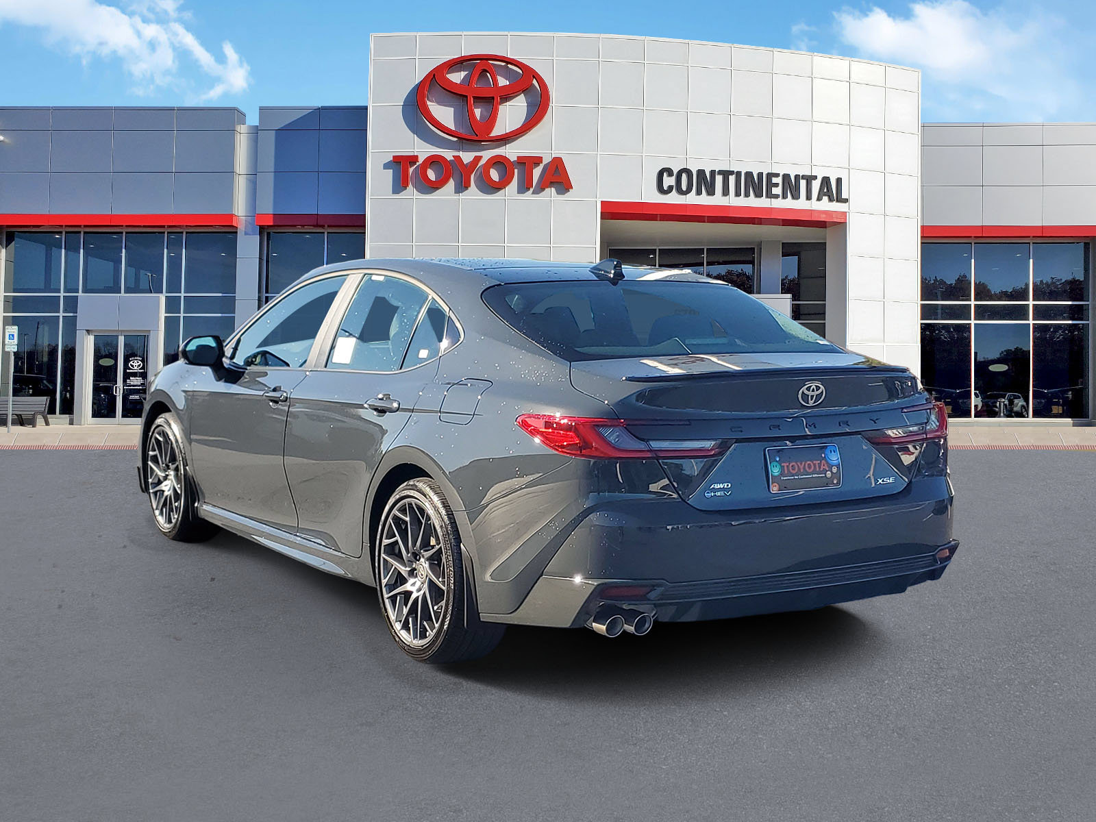 New 2026 Toyota Camry XSE AWD/4WD image 4