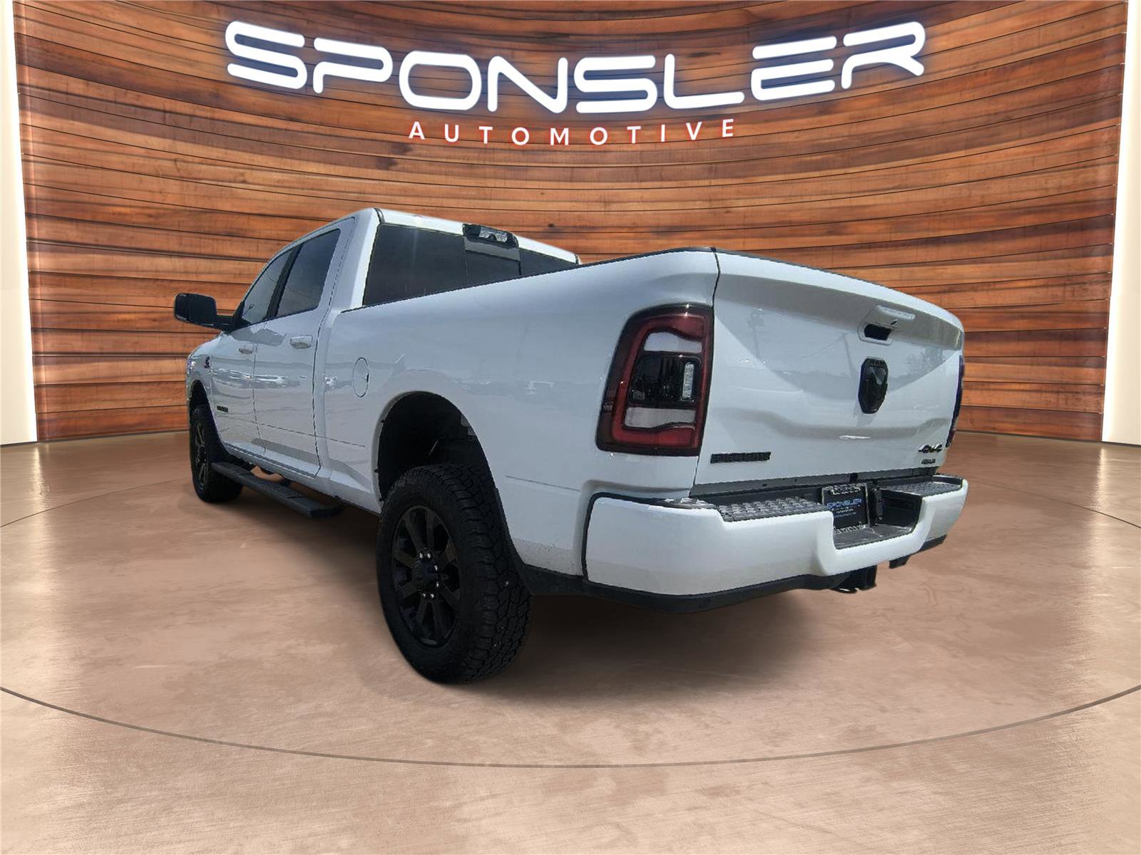 Used 2022 RAM 2500 Big Horn w/ Level C Equiment Group AWD/4WD image 3