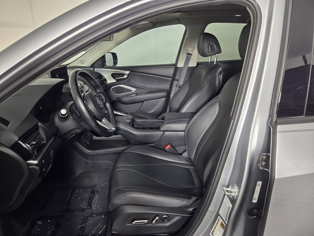 Used 2024 Acura RDX SH-AWD image 9