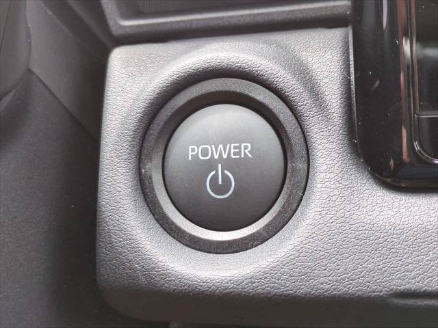 Certified 2026 Toyota C-HR AWD/4WD image 26