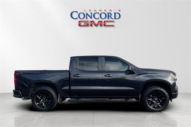 Used 2022 Chevrolet Silverado 1500 RST w/ Convenience Package II image 3