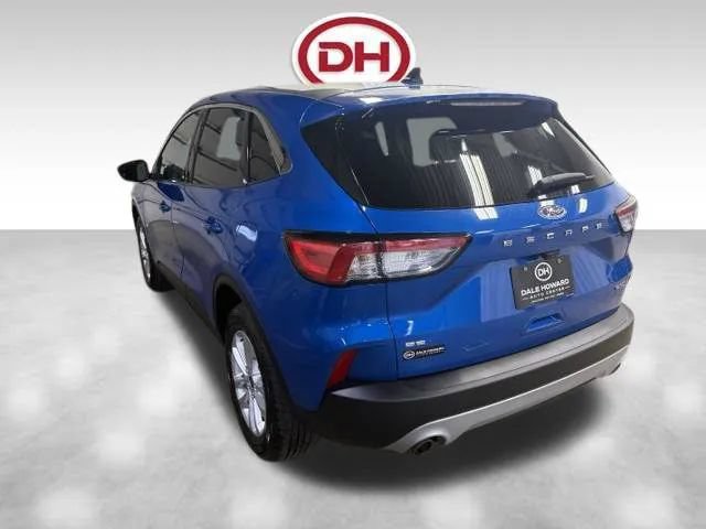 Used 2021 Ford Escape SE w/ Convenience Package AWD/4WD image 9