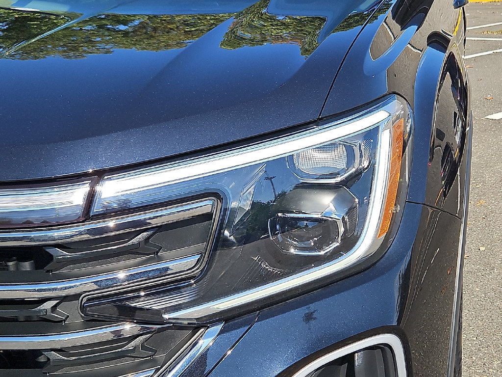 Certified 2024 Volkswagen Atlas SE w/ Panoramic Sunroof Package AWD/4WD image 9