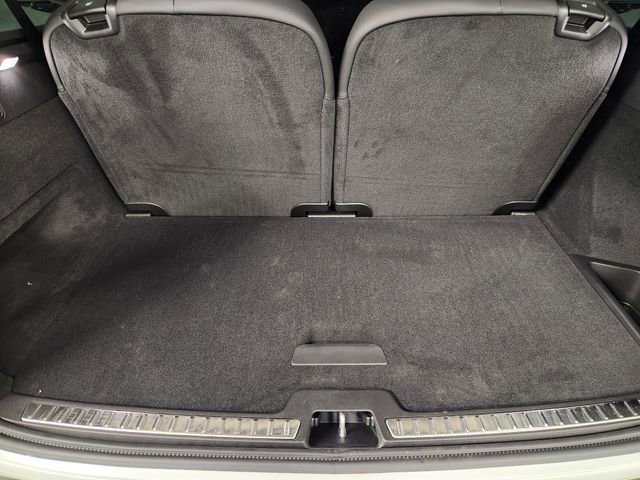 New 2025 Volvo XC90 B6 Plus w/ Protection Package Premier image 34