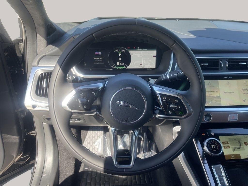 New 2024 Jaguar I-PACE R-Dynamic HSE image 13