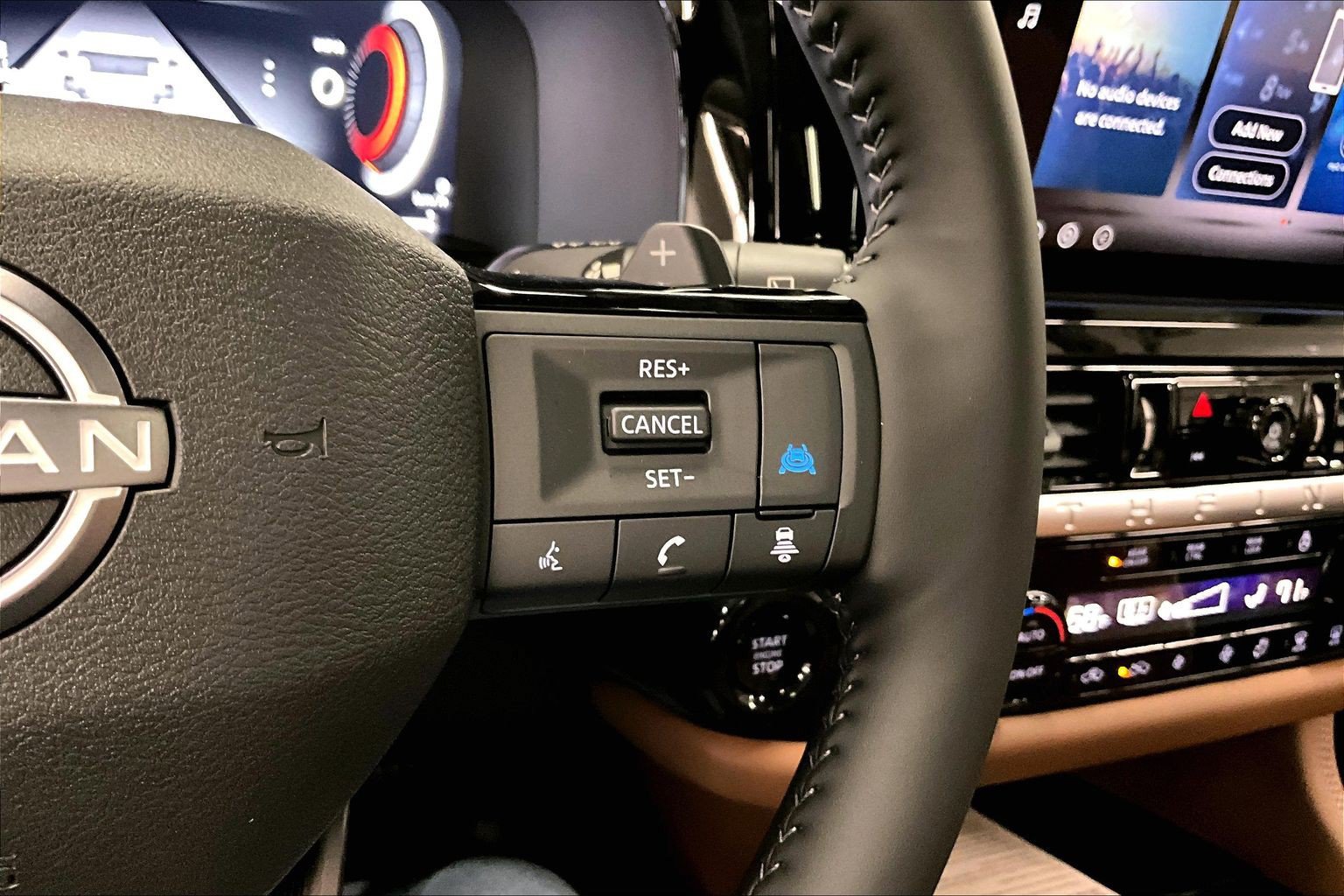 New 2026 Nissan Pathfinder Platinum AWD/4WD image 50