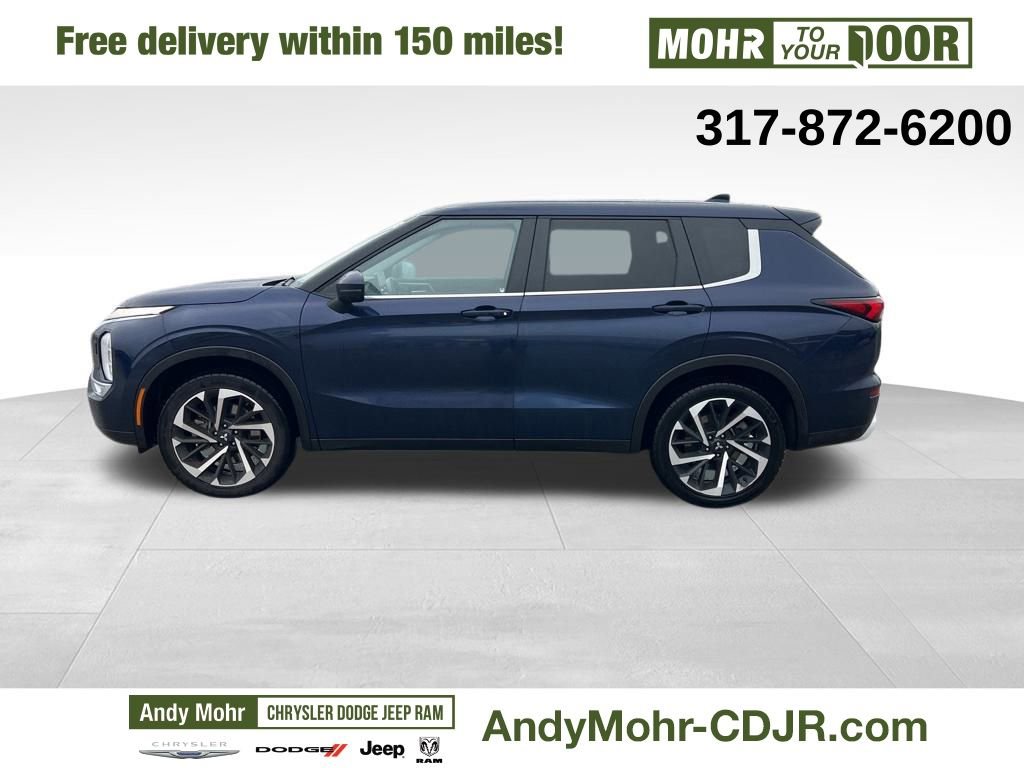 Used 2024 Mitsubishi Outlander SE Black Edition image 4