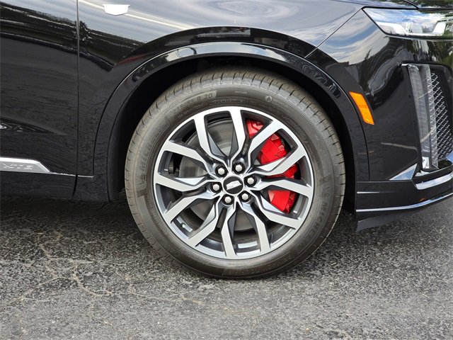 New 2025 Cadillac XT6 Sport image 9