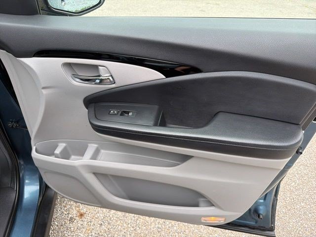 Used 2019 Honda Pilot Elite image 21