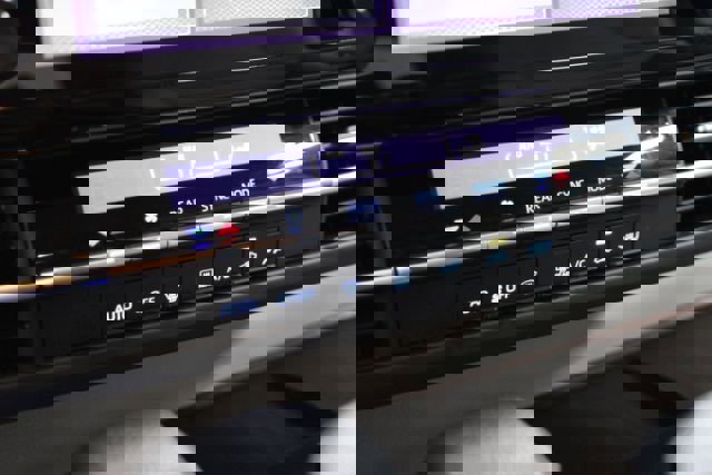 Used 2024 Toyota Sienna LE image 16