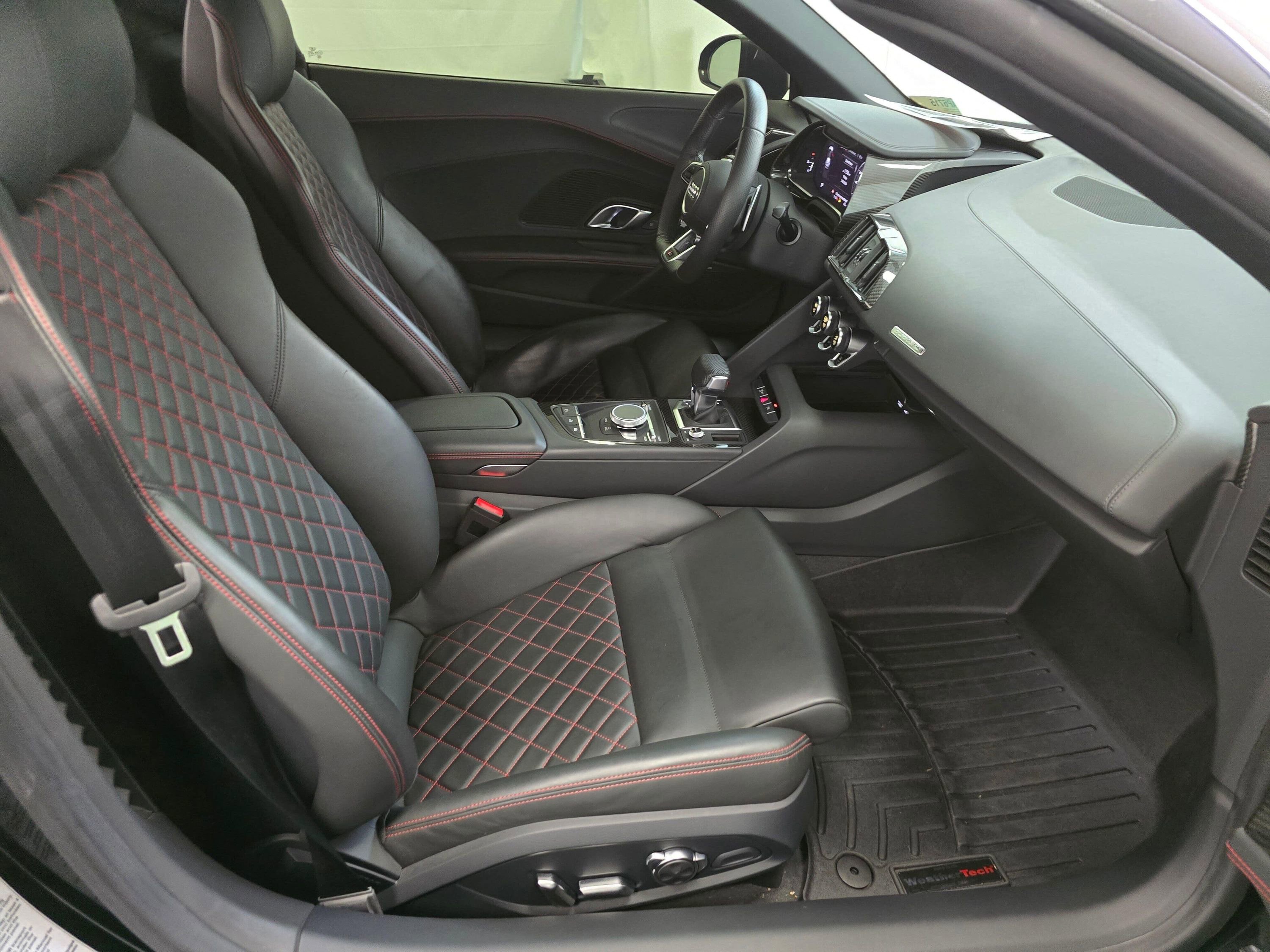 Used 2020 Audi R8 V10 performance image 21