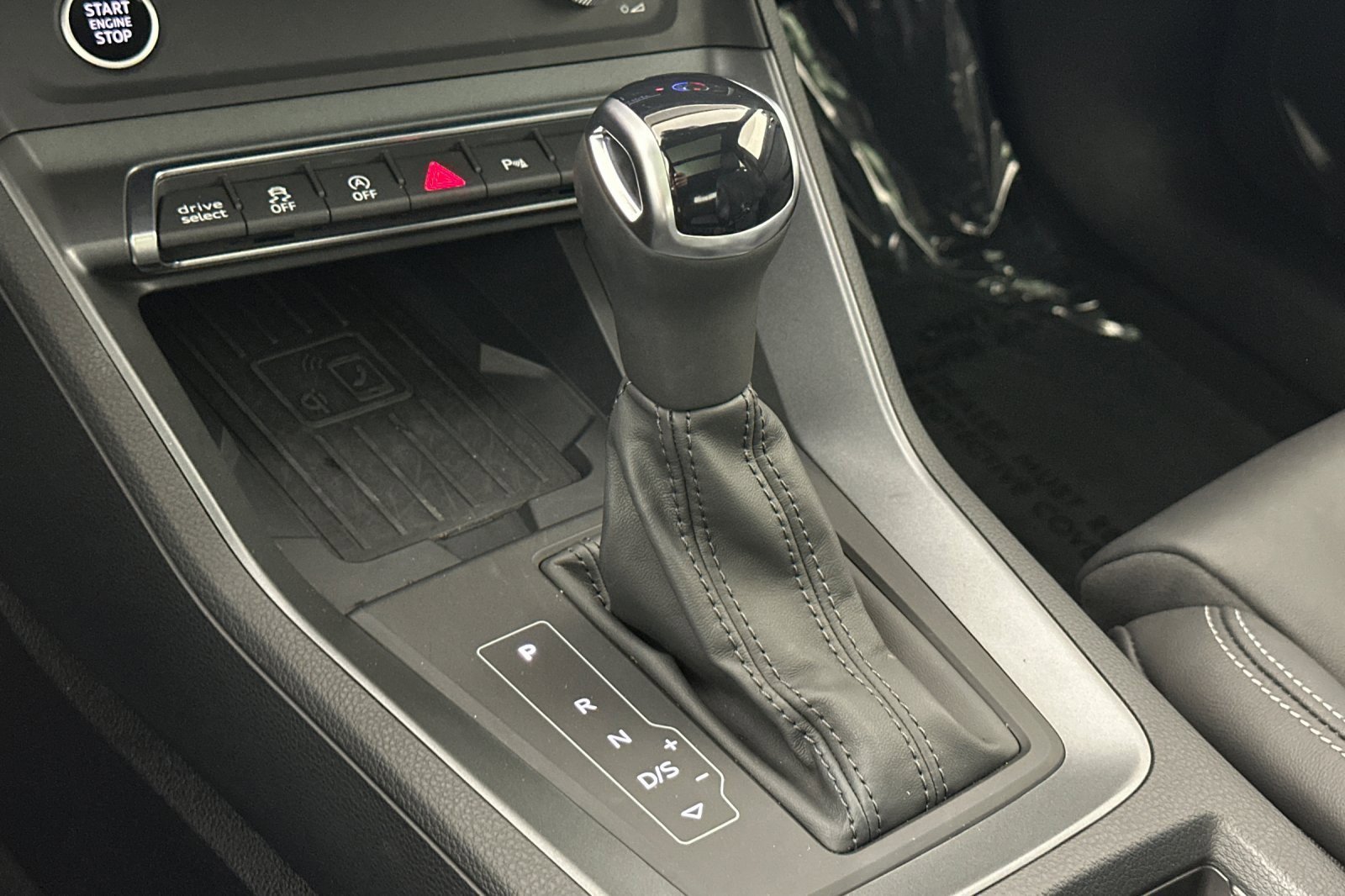 Used 2025 Audi Q3 2.0T Premium image 20