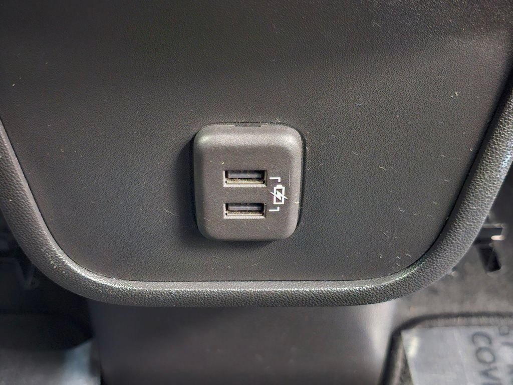 Certified 2024 Chevrolet Equinox LT FWD image 24