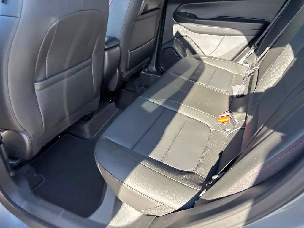 Used 2026 Chevrolet TrailBlazer RS FWD image 19