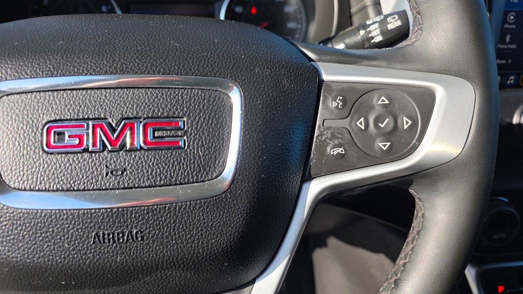 Used 2023 GMC Terrain SLT w/ LPO, Floor Liner Package image 15