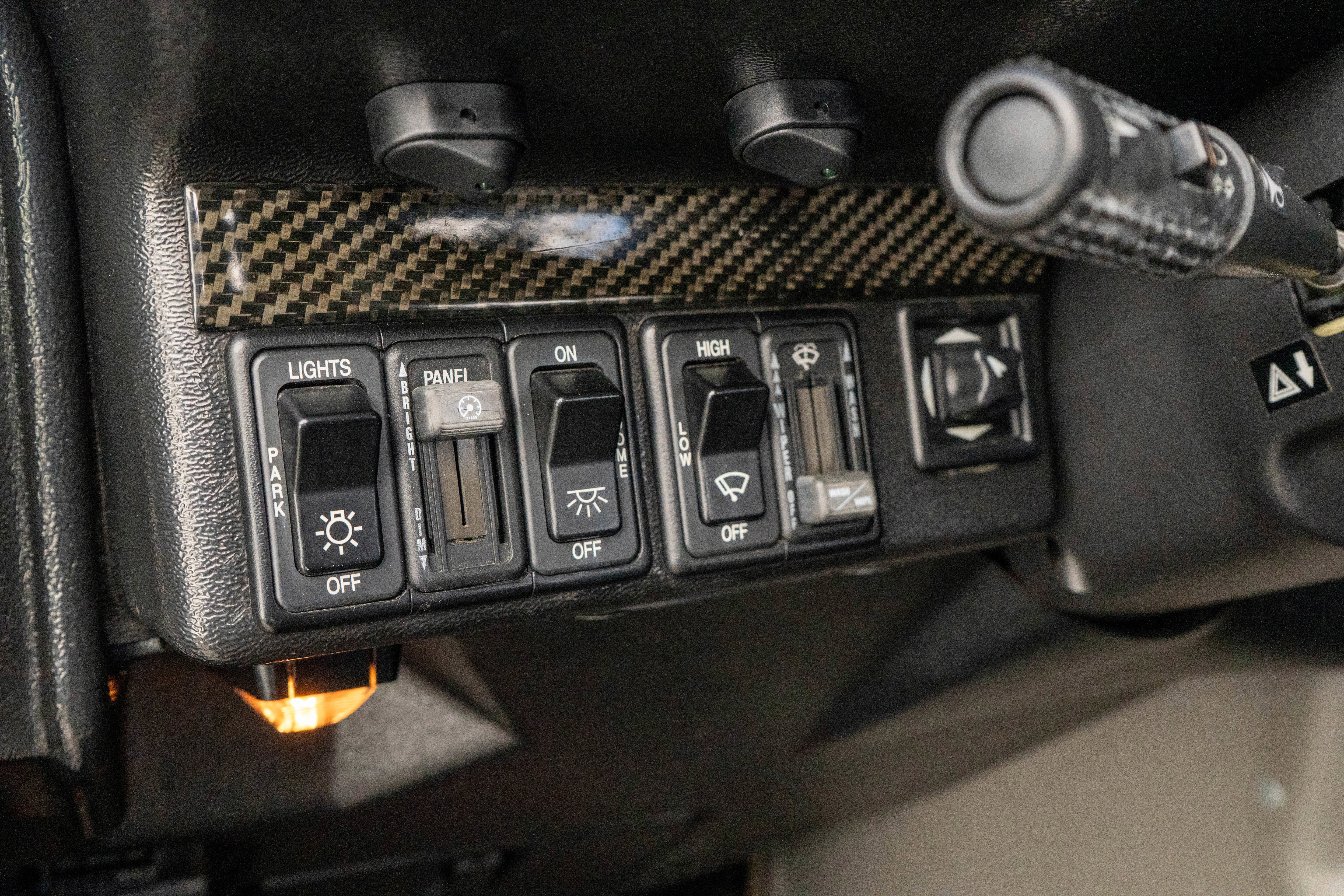 Used 2000 HUMMER H1 4-Door Open Top AWD/4WD image 14
