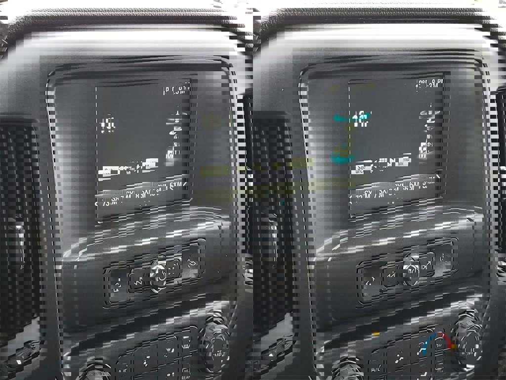 Used 2018 Chevrolet Silverado 1500 Custom w/ Custom Value Package image 13