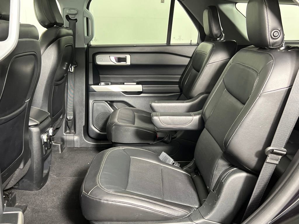 Used 2020 Ford Explorer Limited w/ Class III Trailer Tow Package image 18