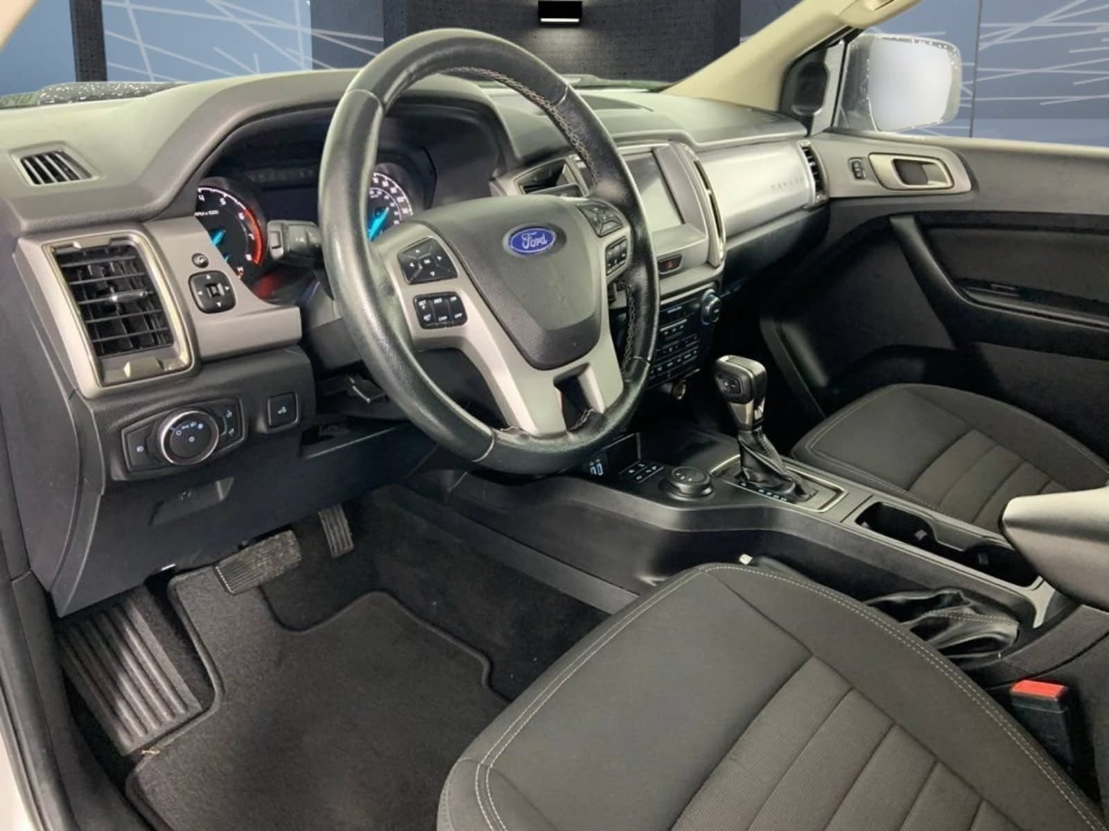 Used 2019 Ford Ranger XLT w/ Equipment Group 301A Mid AWD/4WD image 21