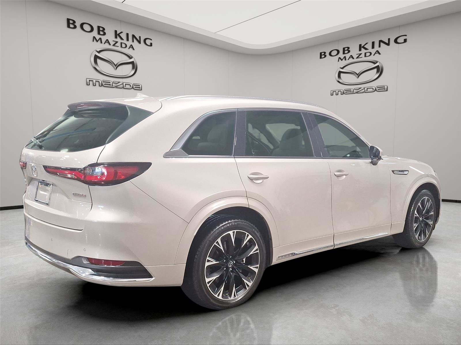 Used 2024 MAZDA CX-90 3.3 Turbo S w/ Premium Plus image 5