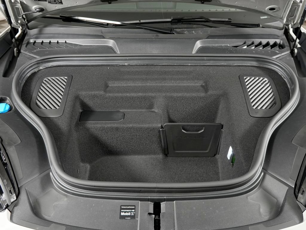 Certified 2026 Porsche Macan 4 Electric AWD/4WD image 14