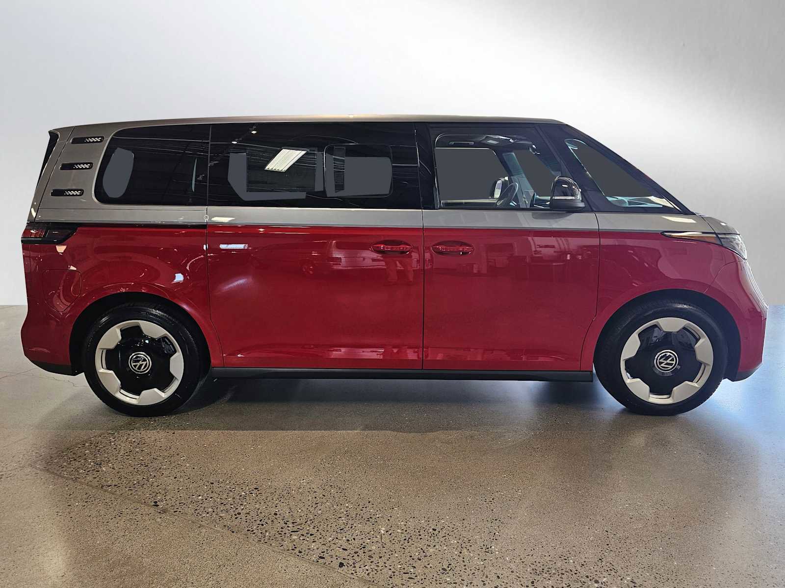 New 2025 Volkswagen ID. Buzz Pro S image 2