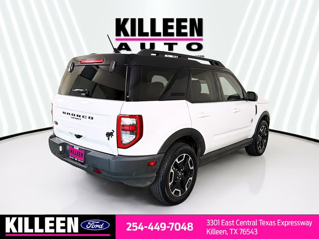 Used 2022 Ford Bronco Sport Outer Banks w/ Tech Package AWD/4WD image 8