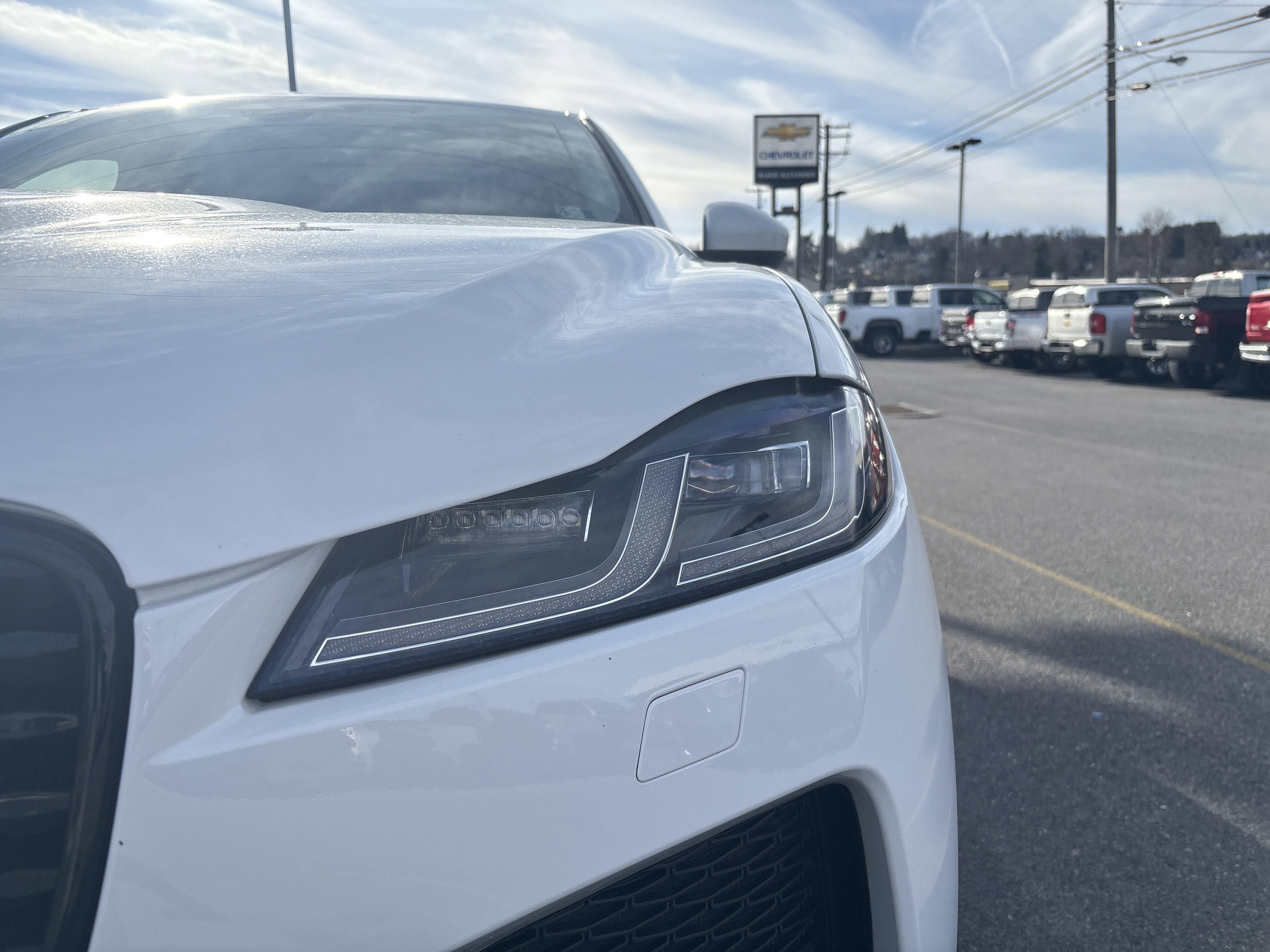 Used 2022 Jaguar F-PACE S image 10