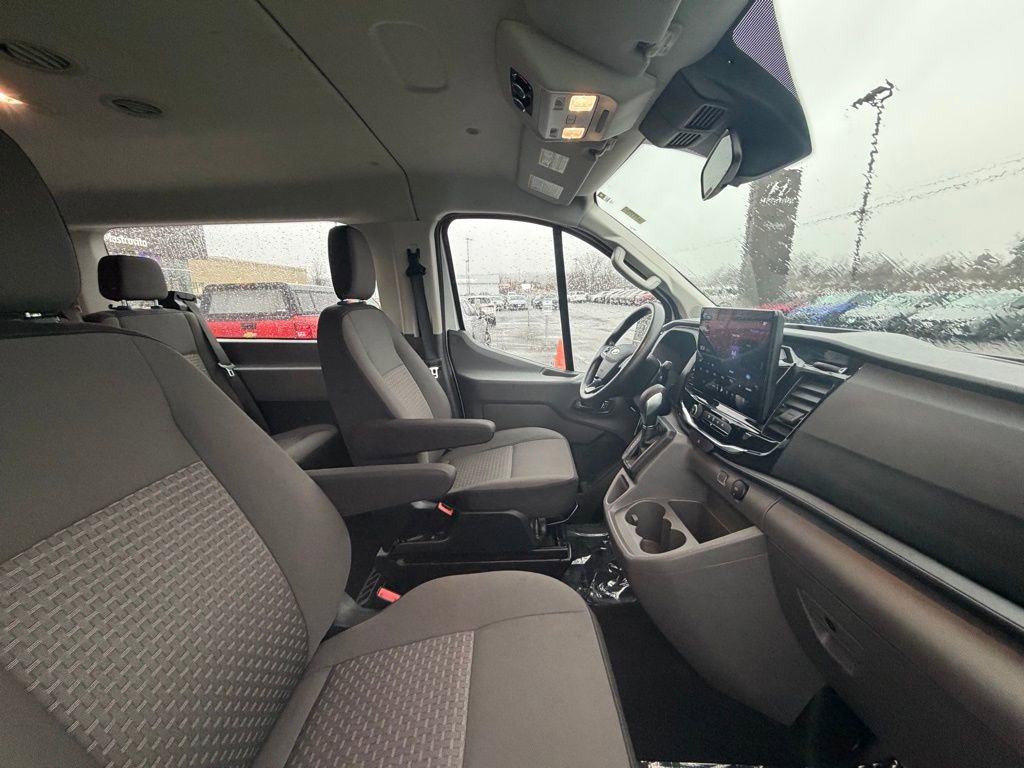 Used 2023 Ford Transit 350 XLT RWD image 14