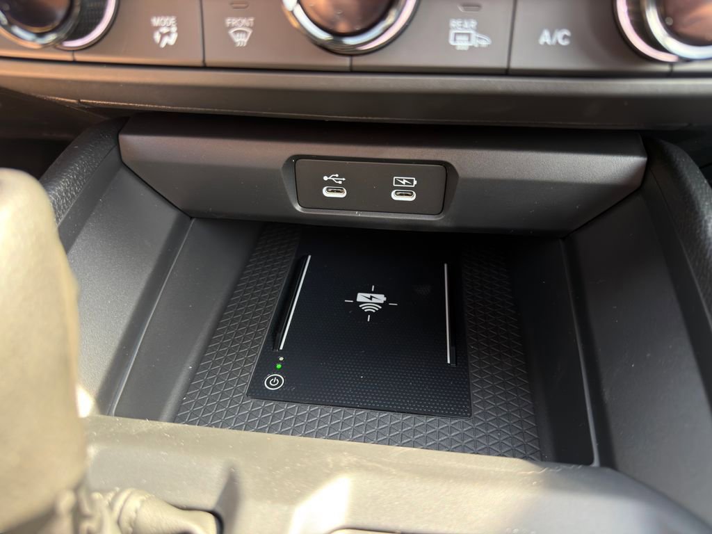 Used 2026 Honda Accord SE image 32