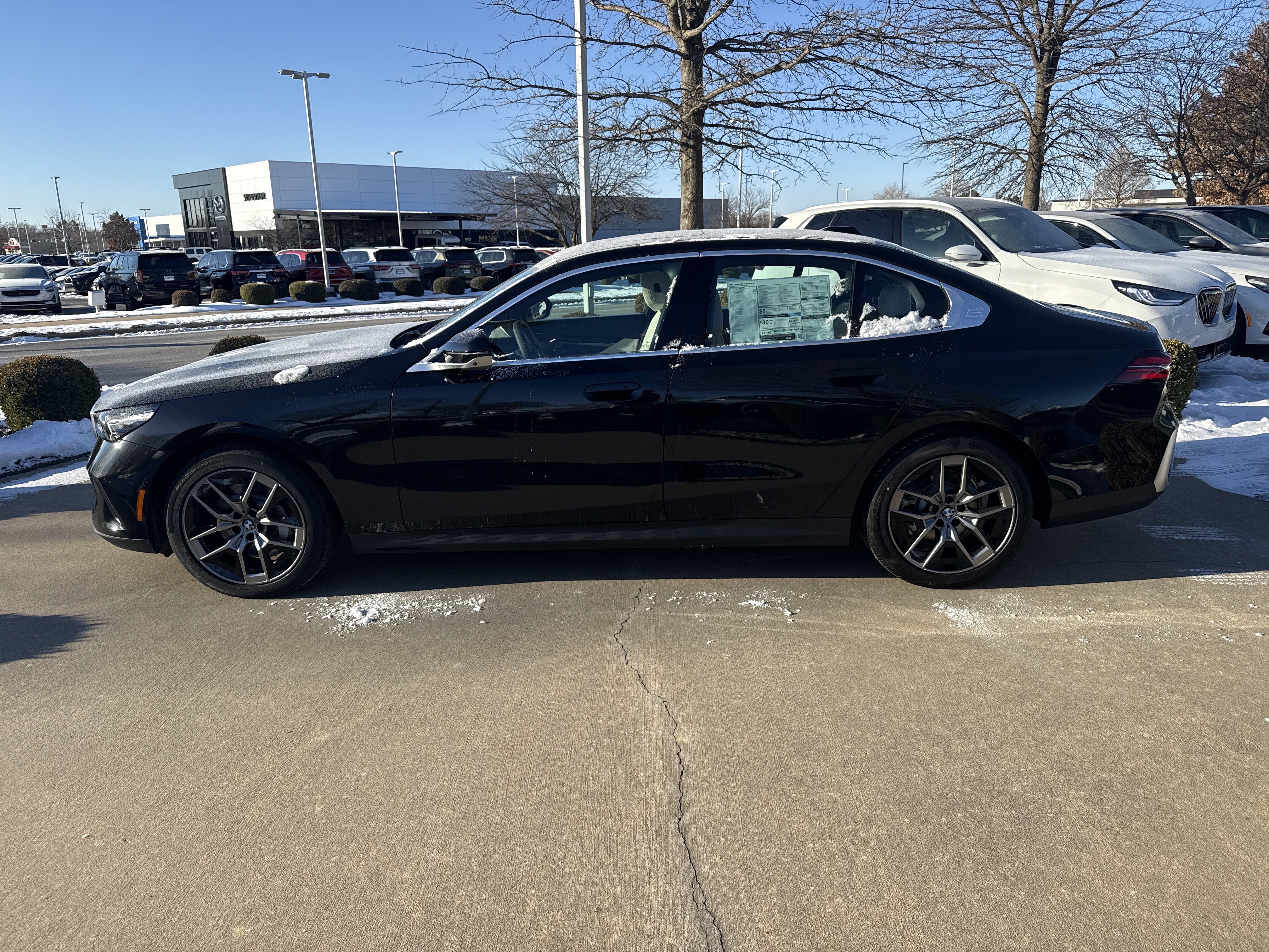 New 2026 BMW 530i xDrive AWD/4WD image 2