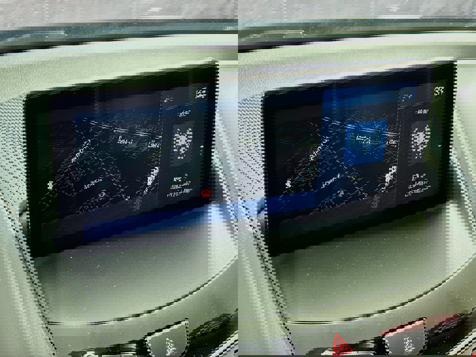 Used 2021 Acura RDX AWD w/ Advance Package image 2