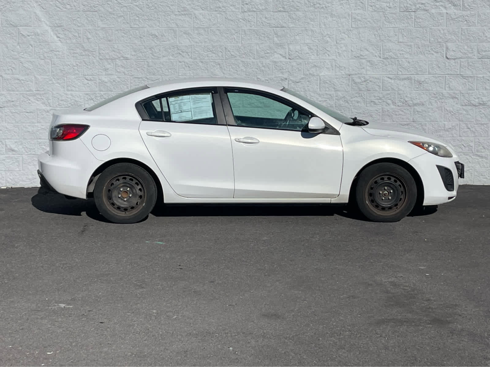 Used 2010 MAZDA MAZDA3 i Sport image 5