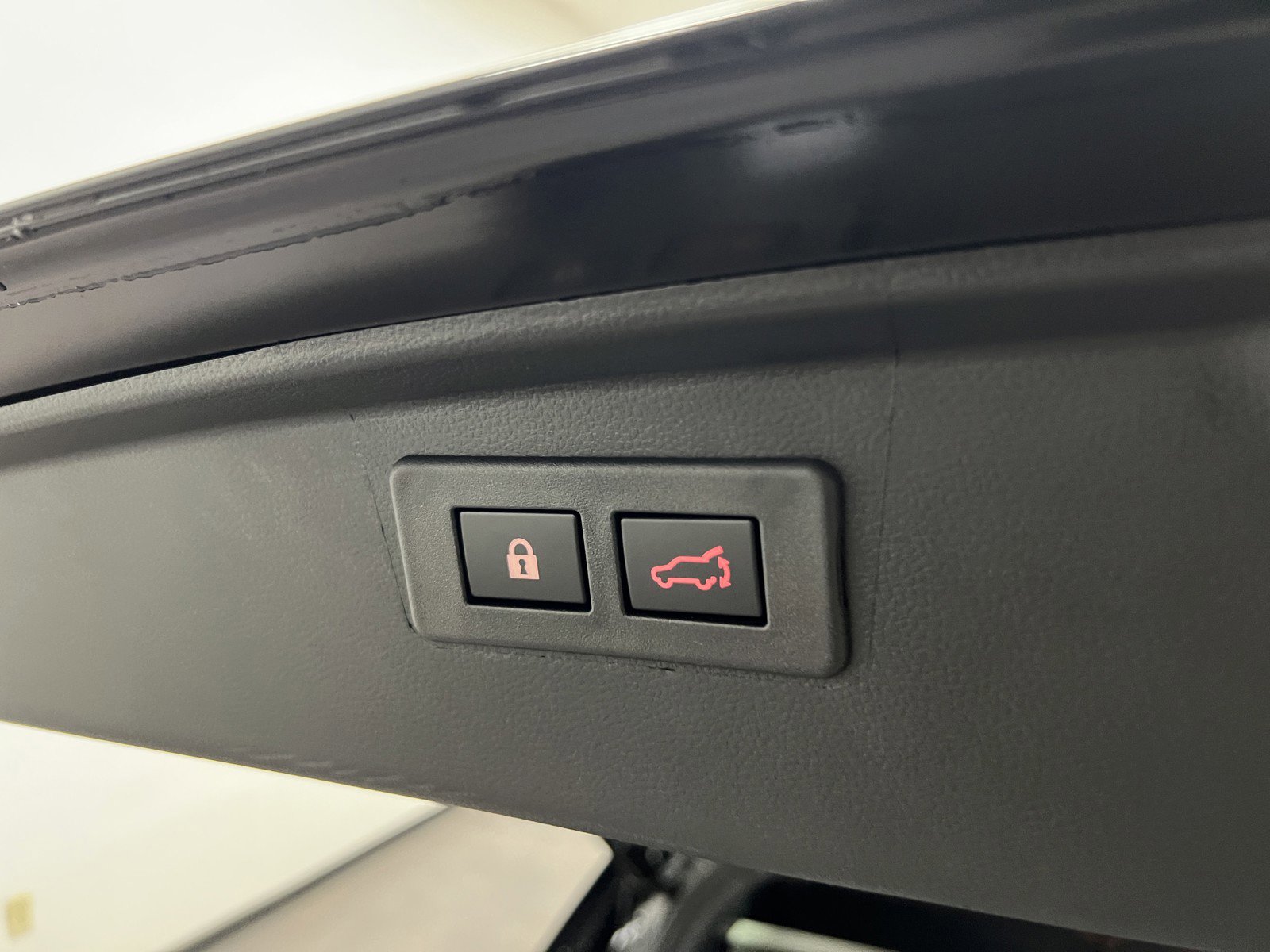 New 2025 Subaru Outback Touring XT w/ Popular Package #2 image 16